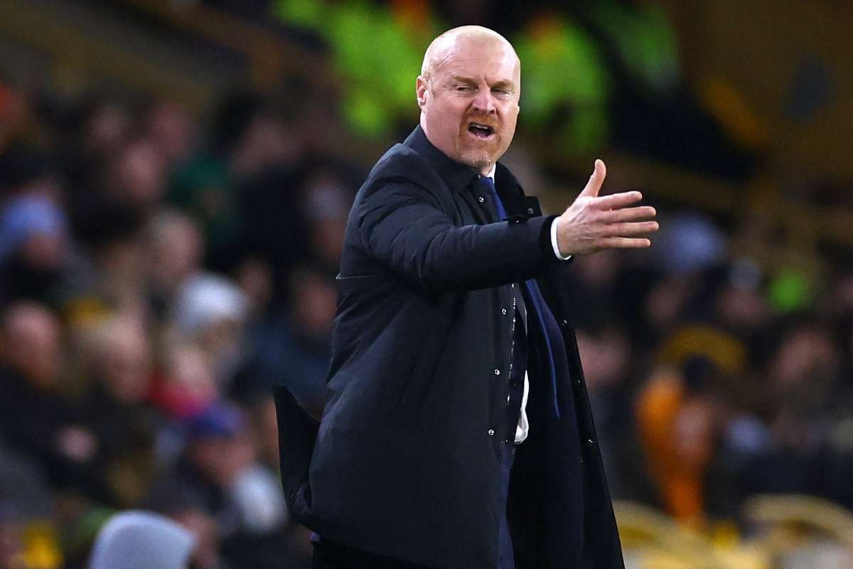 Sean Dyche: Everton manager sacked before FA Cup game with